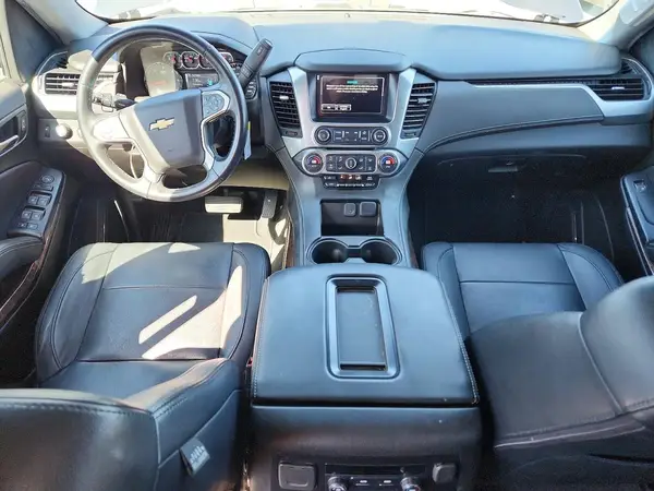 1GNSKAKC8KR204499 2019 CHEVROLET TAHOE - Image 8