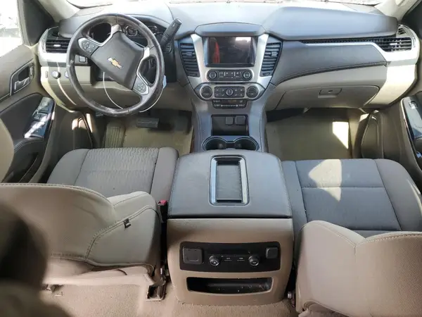 1GNSKAKC8KR343760 2019 CHEVROLET TAHOE - Image 8