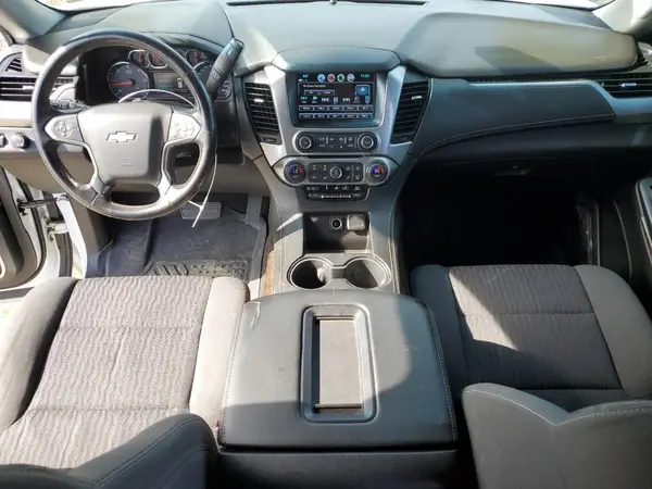 1GNSKAKC9JR321801 2018 CHEVROLET TAHOE - Image 8