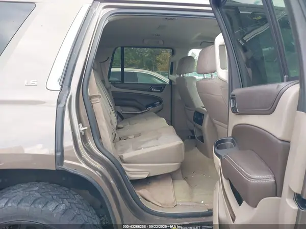 1GNSKAKCXGR255235 2016 CHEVROLET TAHOE - Image 8