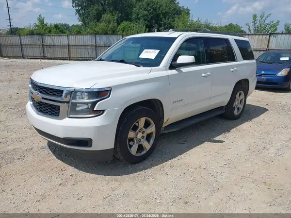 1GNSKAKCXHR267368 2017 CHEVROLET TAHOE - Image 2