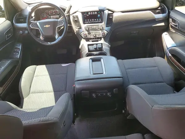 1GNSKAKCXKR306256 2019 CHEVROLET TAHOE - Image 8