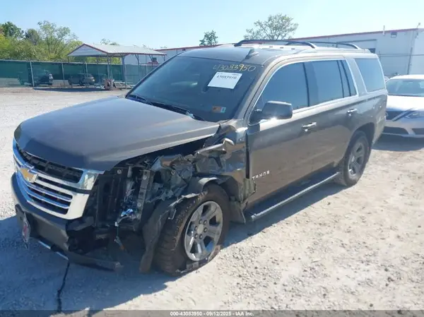 1GNSKBKC0GR452498 2016 CHEVROLET TAHOE - Image 2