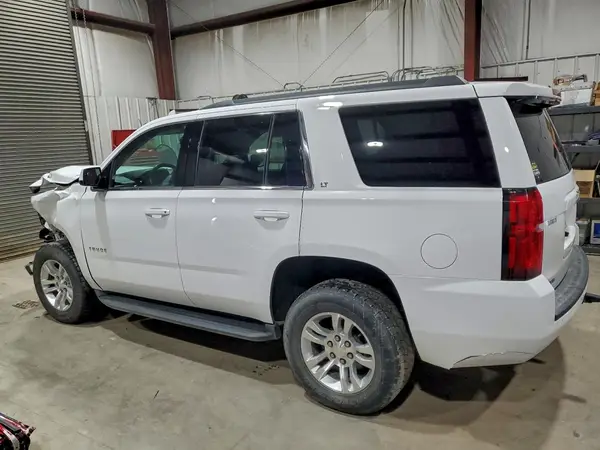 1GNSKBKC0HR143003 2017 CHEVROLET TAHOE - Image 2
