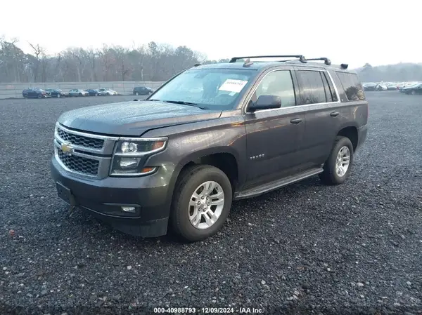 1GNSKBKC0HR285237 2017 CHEVROLET TAHOE - Image 2