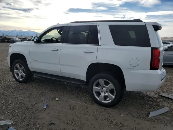 1GNSKBKC0HR374600 2017 CHEVROLET TAHOE - Image 2