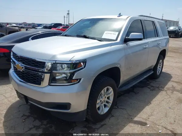 1GNSKBKC0JR279492 2018 CHEVROLET TAHOE - Image 2