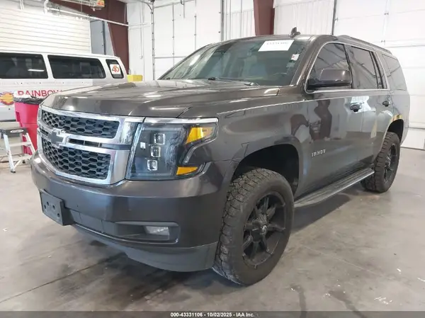 1GNSKBKC0JR384646 2018 CHEVROLET TAHOE - Image 2