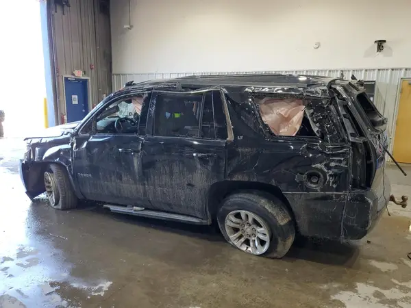 1GNSKBKC0KR126922 2019 CHEVROLET TAHOE - Image 2