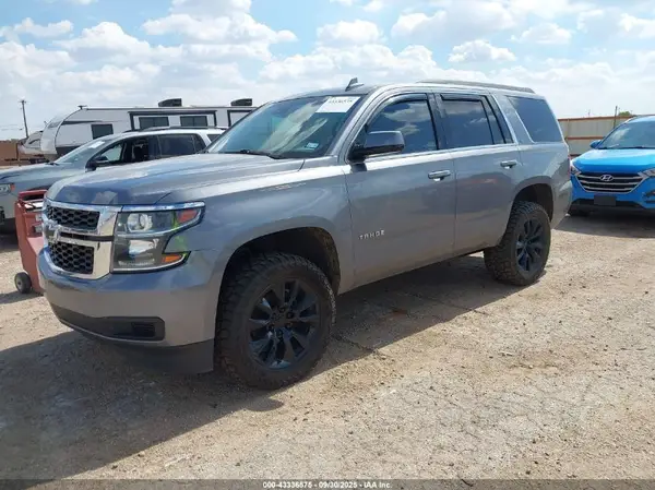 1GNSKBKC0KR144367 2019 CHEVROLET TAHOE - Image 2