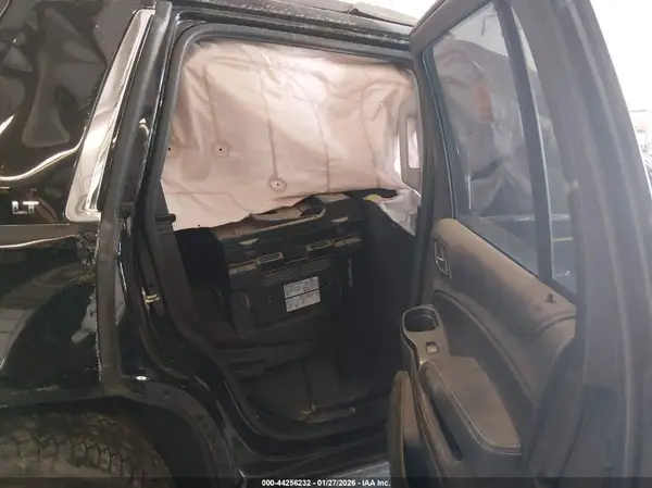 1GNSKBKC0KR160987 2019 CHEVROLET TAHOE - Image 8