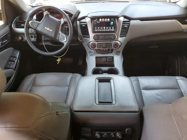 1GNSKBKC0KR218306 2019 CHEVROLET TAHOE - Image 8