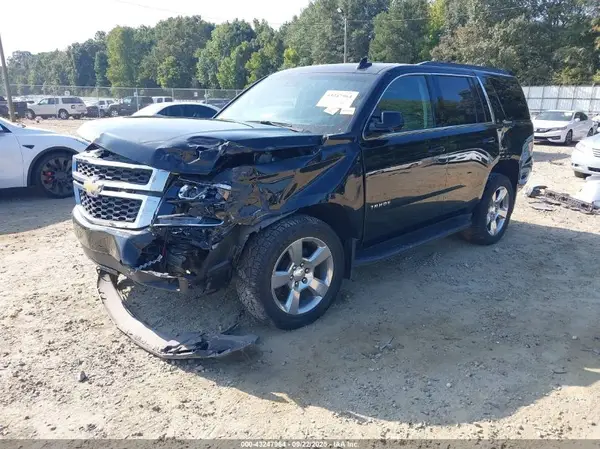 1GNSKBKC0KR392652 2019 CHEVROLET TAHOE - Image 2