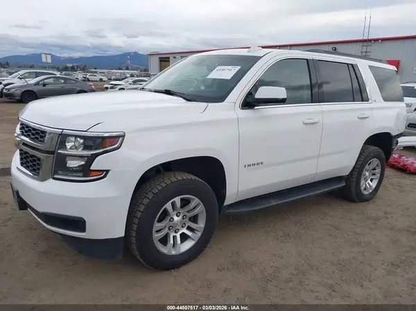 1GNSKBKC0KR402547 2019 CHEVROLET TAHOE - Image 2