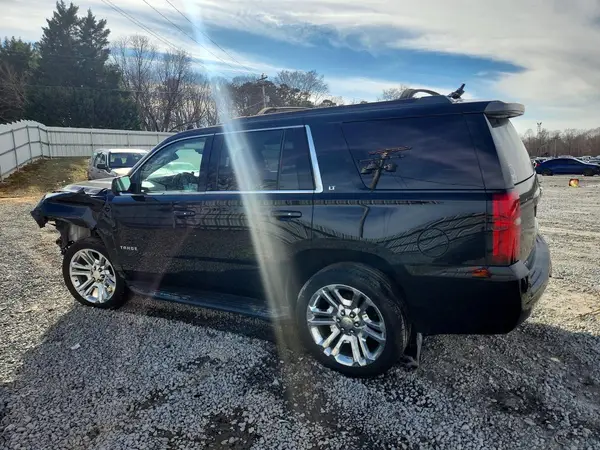 1GNSKBKC0LR137324 2020 CHEVROLET TAHOE - Image 2