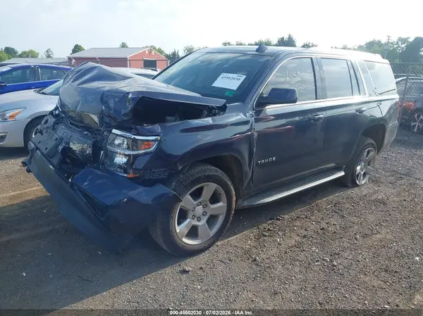 1GNSKBKC0LR180996 2020 CHEVROLET TAHOE - Image 2