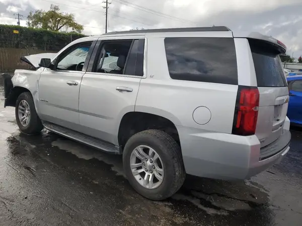 1GNSKBKC0LR285859 2020 CHEVROLET TAHOE - Image 2