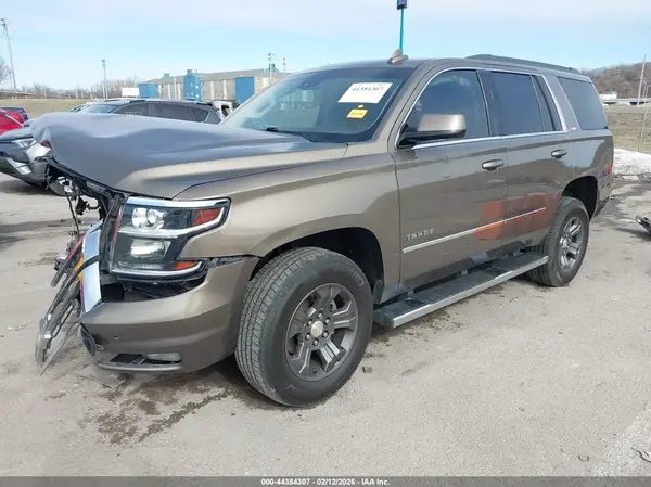 1GNSKBKC1GR190796 2016 CHEVROLET TAHOE - Image 2