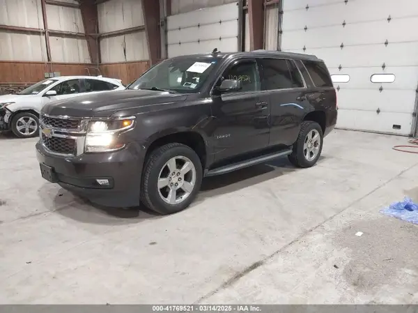 1GNSKBKC1GR334962 2016 CHEVROLET TAHOE - Image 2