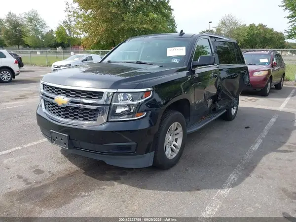 1GNSKBKC1HR281696 2017 CHEVROLET TAHOE - Image 2