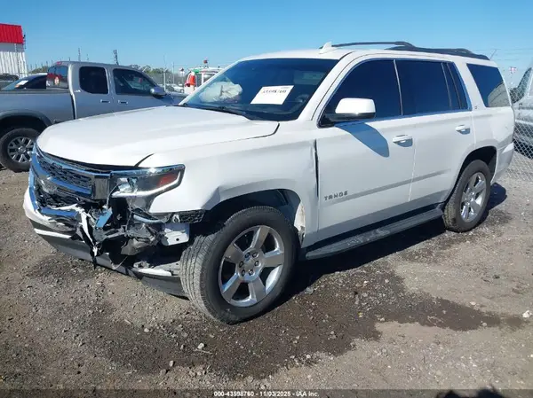 1GNSKBKC1HR315975 2017 CHEVROLET TAHOE - Image 2