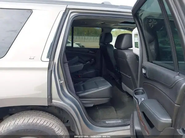 1GNSKBKC1HR343632 2017 CHEVROLET TAHOE - Image 8