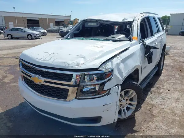 1GNSKBKC1HR406874 2017 CHEVROLET TAHOE - Image 2