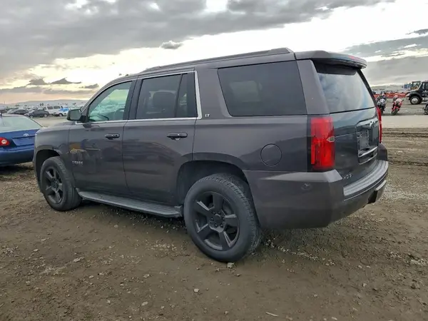 1GNSKBKC1JR141413 2018 CHEVROLET TAHOE - Image 2