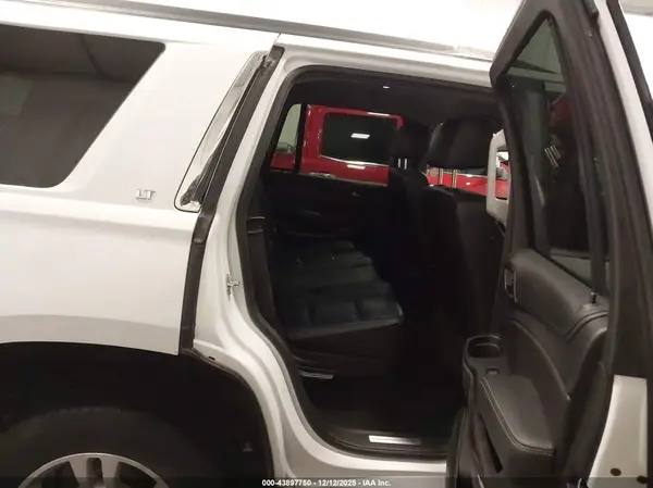 1GNSKBKC1JR142965 2018 CHEVROLET TAHOE - Image 8