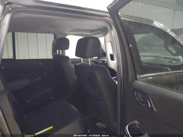 1GNSKBKC1JR214828 2018 CHEVROLET TAHOE - Image 8