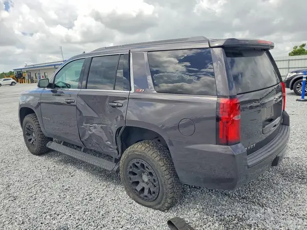 1GNSKBKC1JR220693 2018 CHEVROLET TAHOE - Image 2