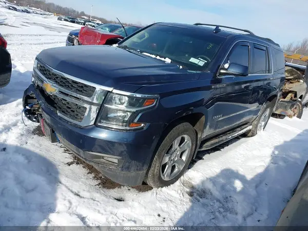 1GNSKBKC1JR367581 2018 CHEVROLET TAHOE - Image 2