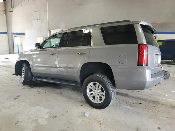 1GNSKBKC1JR368178 2018 CHEVROLET TAHOE - Image 2