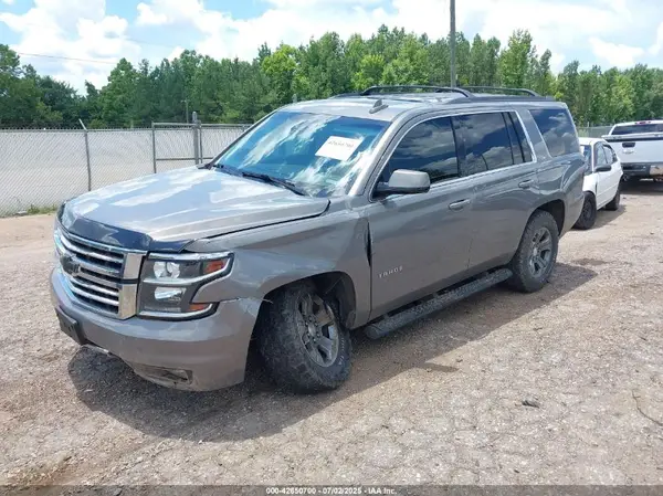 1GNSKBKC1JR404175 2018 CHEVROLET TAHOE - Image 2
