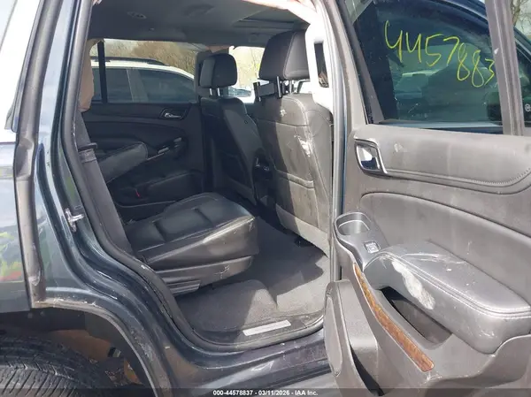 1GNSKBKC1KR205726 2019 CHEVROLET TAHOE - Image 8