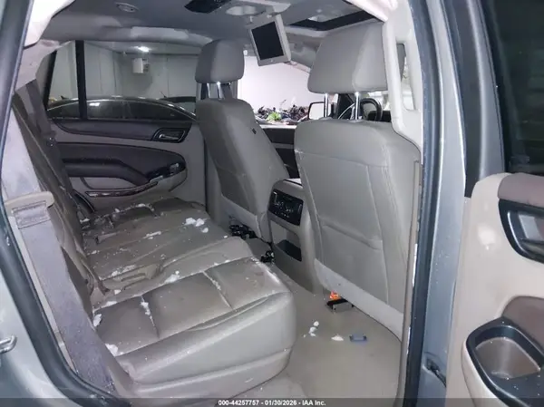 1GNSKBKC1KR237138 2019 CHEVROLET TAHOE - Image 8