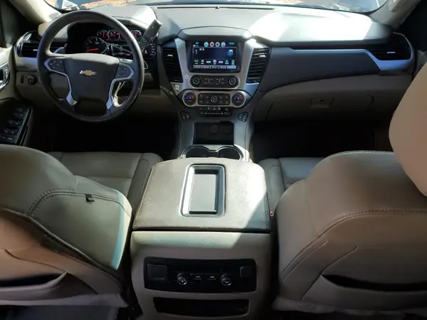 1GNSKBKC1KR283858 2019 CHEVROLET TAHOE - Image 8