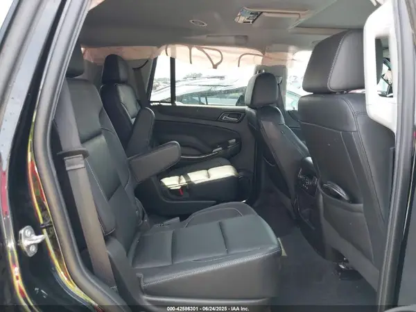 1GNSKBKC1KR321573 2019 CHEVROLET TAHOE - Image 8