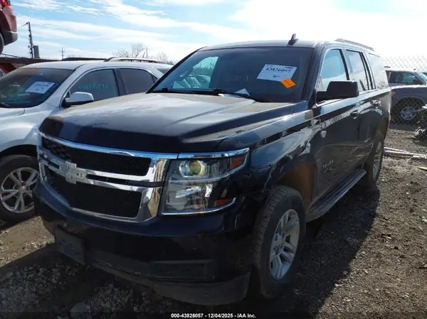 1GNSKBKC1KR334257 2019 CHEVROLET TAHOE - Image 2