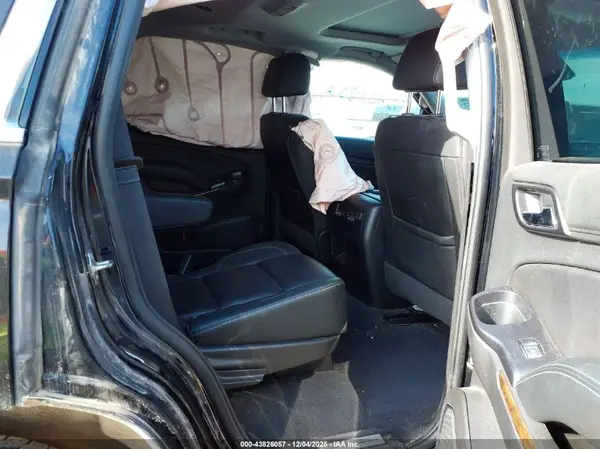 1GNSKBKC1KR334257 2019 CHEVROLET TAHOE - Image 8