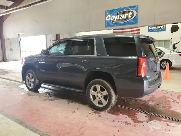 1GNSKBKC1KR357280 2019 CHEVROLET TAHOE - Image 2