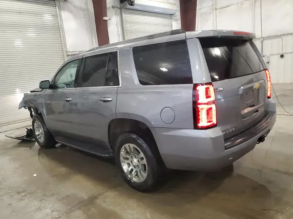 1GNSKBKC1LR179422 2020 CHEVROLET TAHOE - Image 2