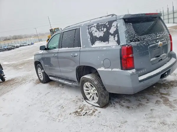 1GNSKBKC1LR214556 2020 CHEVROLET TAHOE - Image 2