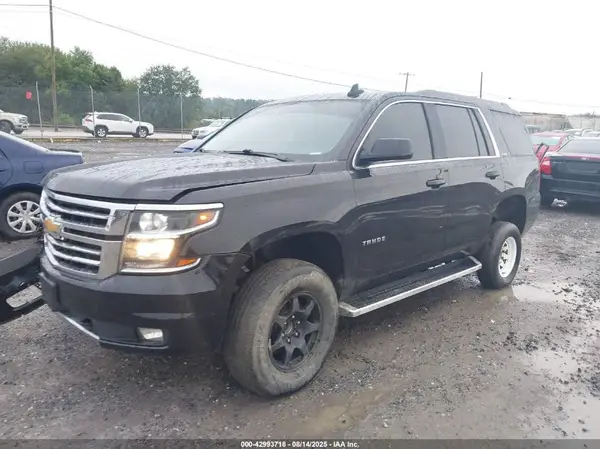 1GNSKBKC2GR123530 2016 CHEVROLET TAHOE - Image 2