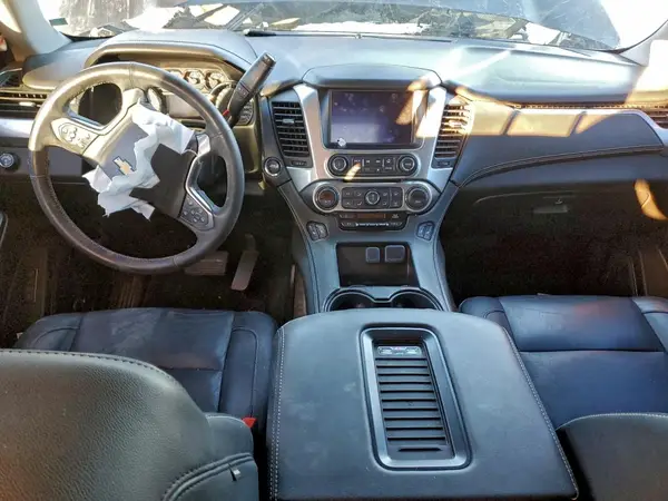 1GNSKBKC2HR149658 2017 CHEVROLET TAHOE - Image 8