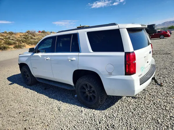1GNSKBKC2HR157145 2017 CHEVROLET TAHOE - Image 2