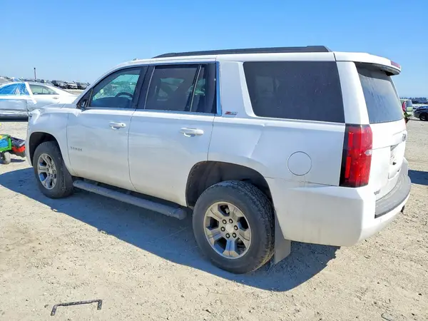 1GNSKBKC2HR190419 2017 CHEVROLET TAHOE - Image 2