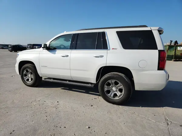 1GNSKBKC2HR191604 2017 CHEVROLET TAHOE - Image 2