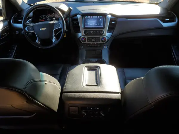 1GNSKBKC2HR335782 2017 CHEVROLET TAHOE - Image 8