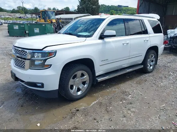 1GNSKBKC2HR338729 2017 CHEVROLET TAHOE - Image 2